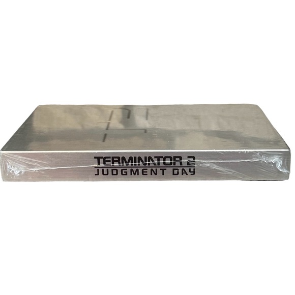 T2 Terminator 2: Judgment Day The Ultimate Edition DVD New in Box Collectible - Picture 3 of 3